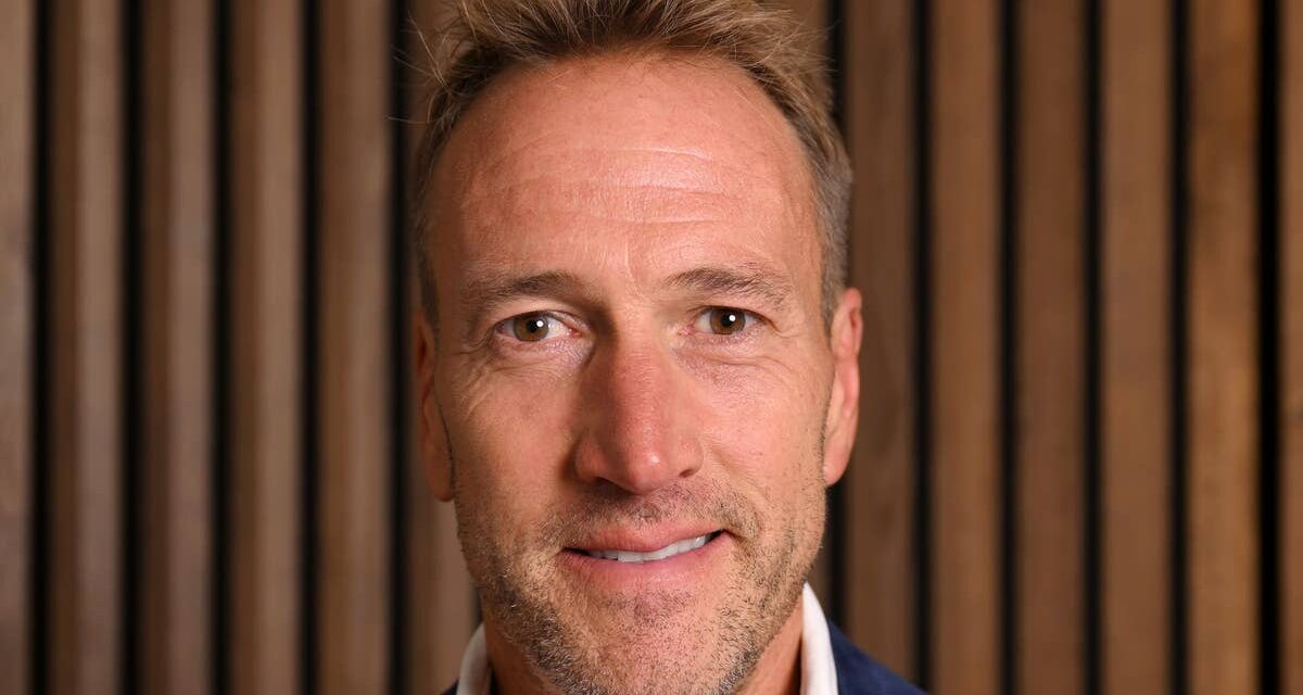 Les enfants sosies de Ben Fogle le dominent sur une rare photo de famille