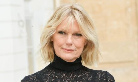 Le mannequin Patti Hansen, 70 ans, célèbre une étape importante avec un hommage familial sincère
