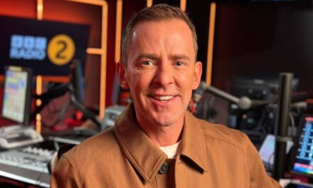 Scott Mills interrogé sur des allégations d&rsquo;infractions sexuelles – rapport