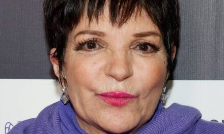 Liza Minnelli suit les « ordres du médecin » dans une mise à jour sur sa santé après son 80e anniversaire