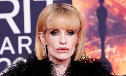 Kelly Osbourne apporte un changement audacieux à son apparence peu de temps après la séparation de Sid Wilson