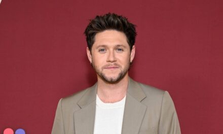Niall Horan révèle qu&rsquo;il s&rsquo;est « caché » pour faire son deuil après les funérailles de Liam Payne