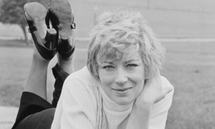 Rencontrez les 3 maris célèbres de la star de Wycliffe, Lynn Farleigh, dont la star de James Bond