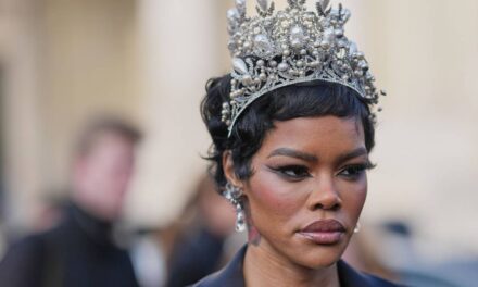 Teyana Taylor ne se maquille pas avec des cheveux blancs comme neige pour le dernier cliché