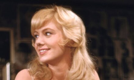 À 26 ans, elle remporte un Oscar pour son rôle d’employée de bordel. Aujourd&rsquo;hui, elle a 92 ans, avec une énorme sitcom familiale à son actif et 3 enfants célèbres.