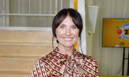 Comme Honey Mitchell d&rsquo;EastEnders, mon médecin généraliste n&rsquo;a pas écouté – alors j&rsquo;ai pris ma périménopause en main