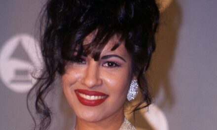 Qu&rsquo;est-il arrivé à l&rsquo;assassin de Selena, Yolanda Saldívar ? Où est-elle maintenant, 31 ans après le meurtre du chanteur