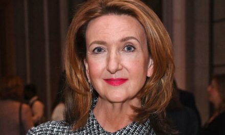 Comment Victoria Derbyshire, 57 ans, de Newsnight, maintient sa « force » – 10 ans après sa bataille contre le cancer du sein