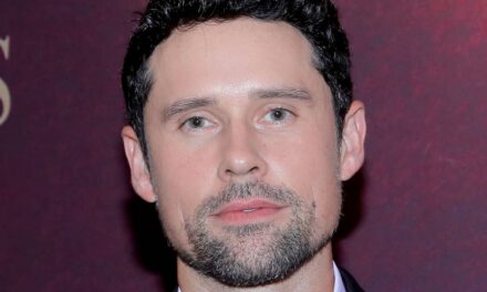 La grande transformation de la vie de Benjamin Hollingsworth grâce à Virgin River