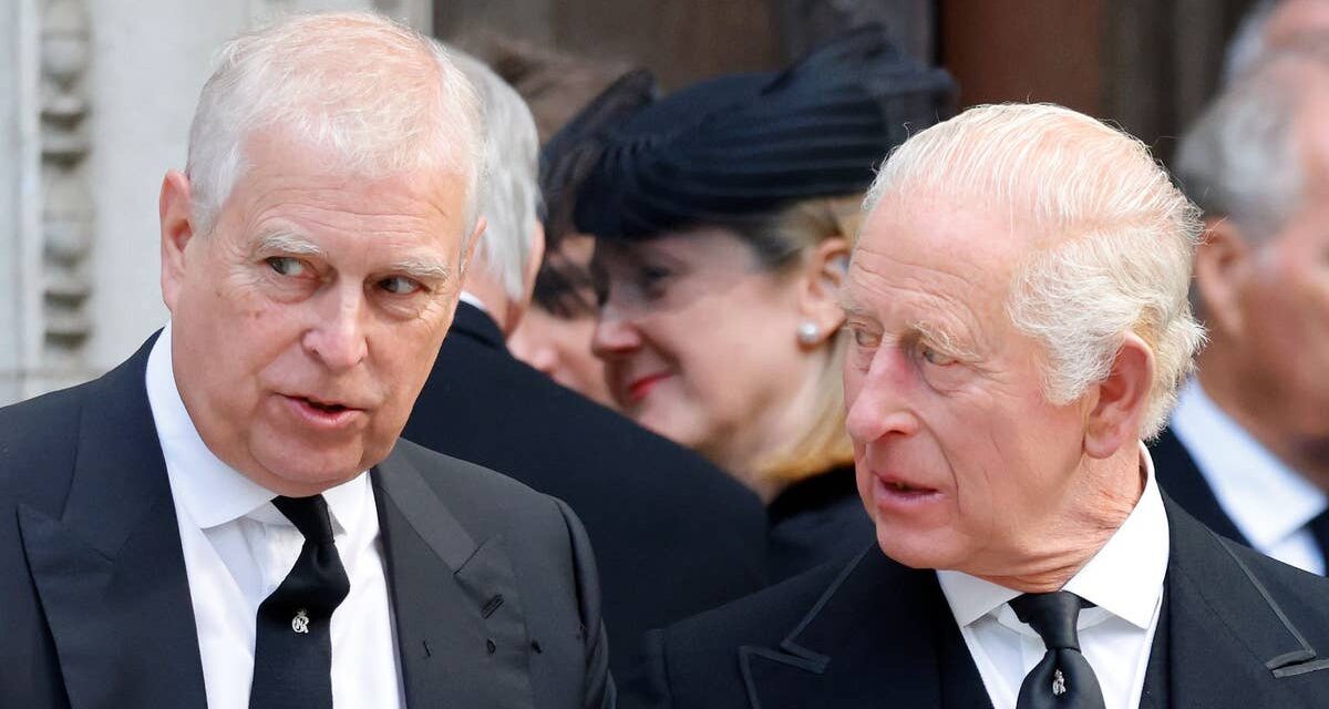 L&rsquo;ancienne maison d&rsquo;Andrew Mountbatten-Windsor où le roi Charles était gardé par la reine mère