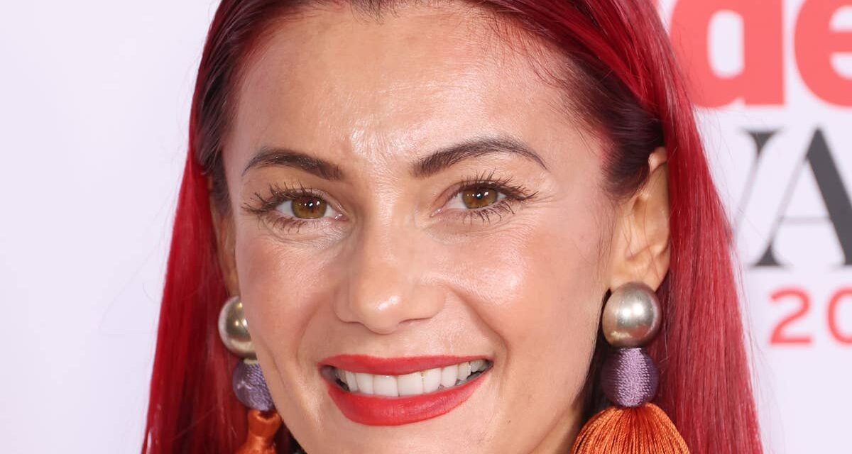 Dianne Buswell subit un traitement à l&rsquo;oxygène non conventionnel pour « rebondir » une semaine après son accouchement