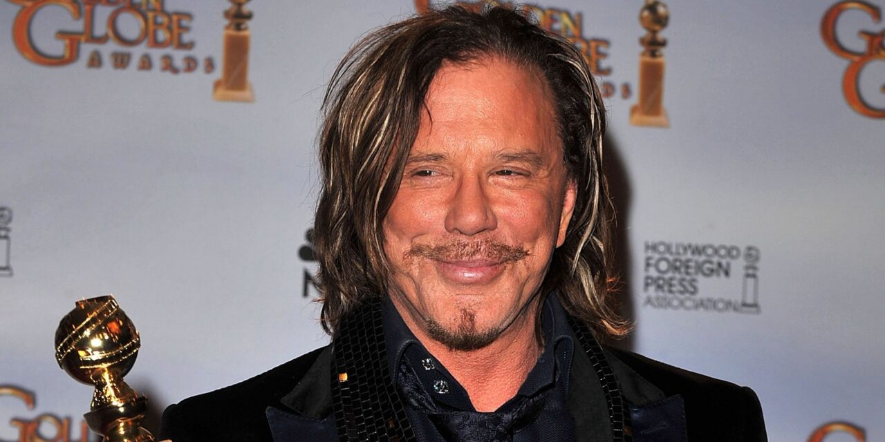 Le vainqueur du Golden Globe contraint de quitter son domicile à Los Angeles après une décision de justice en raison de difficultés financières