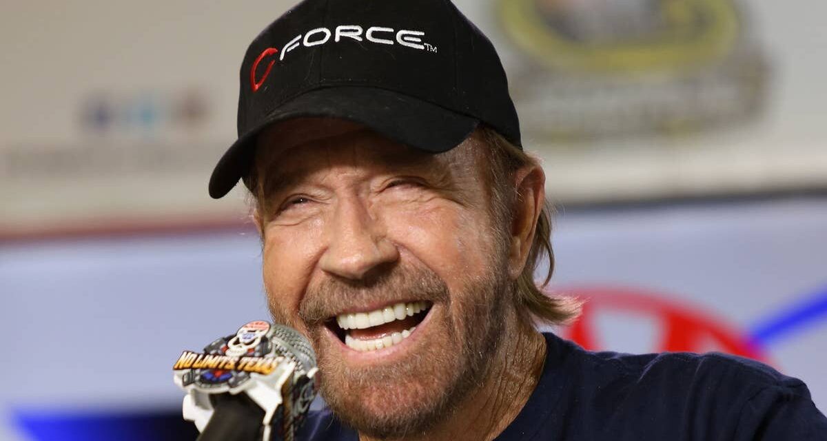 Chuck Norris était en « bonne santé » dans son dernier message 9 jours avant sa mort à 86 ans