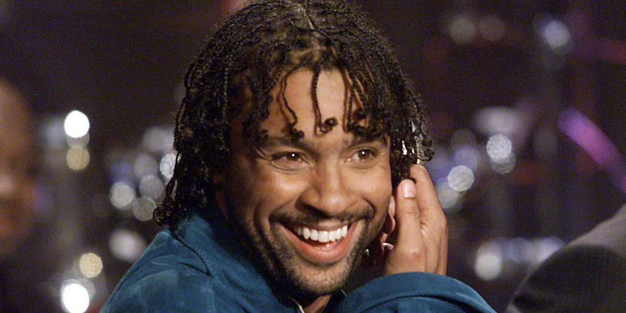 Le chanteur des années 90 fait un grand retour avec un nouveau rôle surprenant