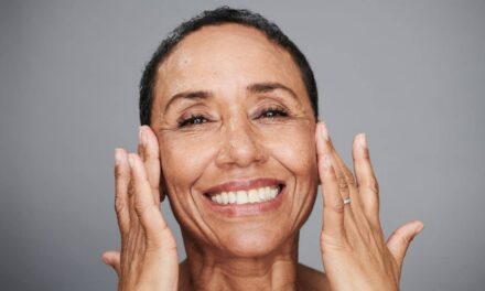 La dernière thérapie exosomique pour les peaux plus jeunes, éprouvée et testée. Voir les détails.