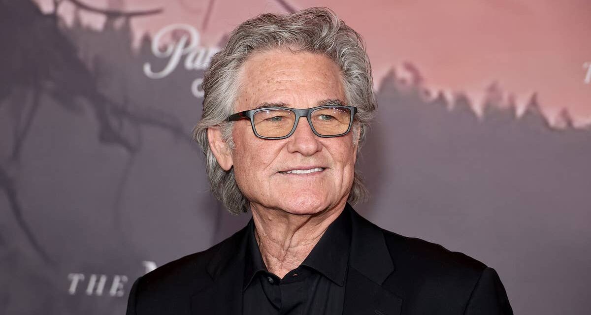 Kurt Russell saute le tapis rouge des Oscars pour soutenir tranquillement Goldie Hawn et Kate Hudson