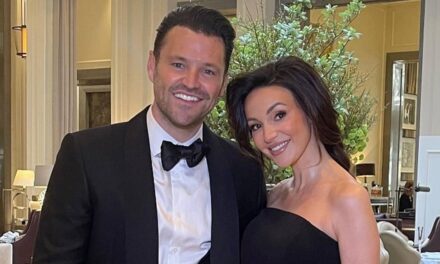 Palma, 1 an, la fille de Michelle Keegan, est la ballerine la plus mignonne sur une photo de famille inédite