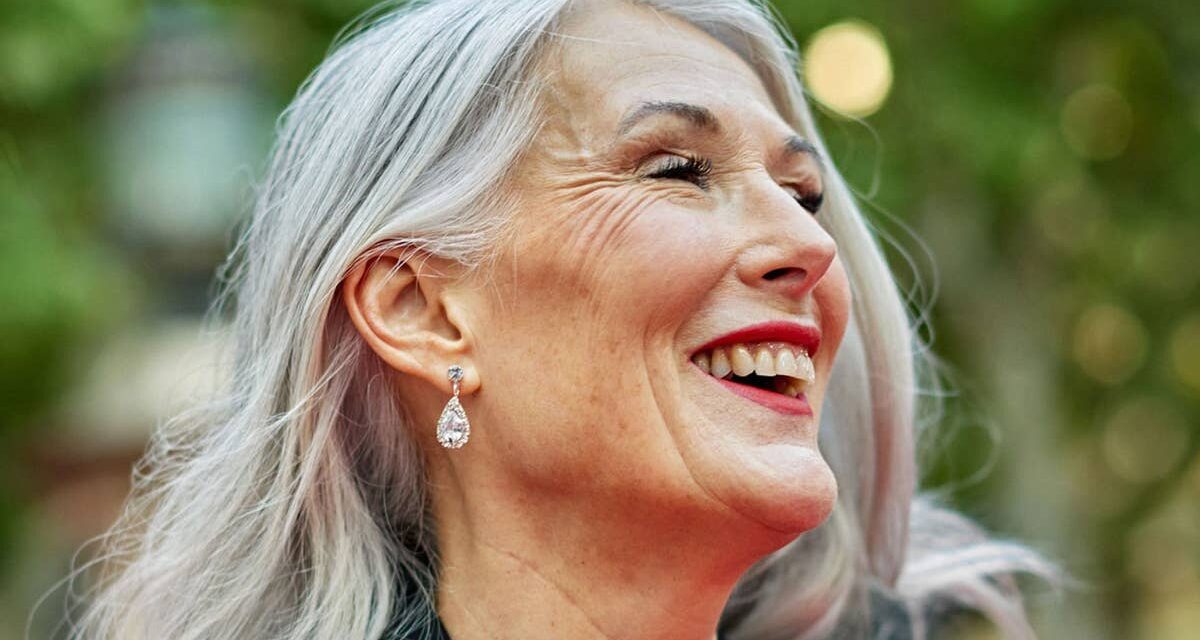 Rencontres après un divorce dans la soixantaine : quoi porter lors d&rsquo;un premier rendez-vous