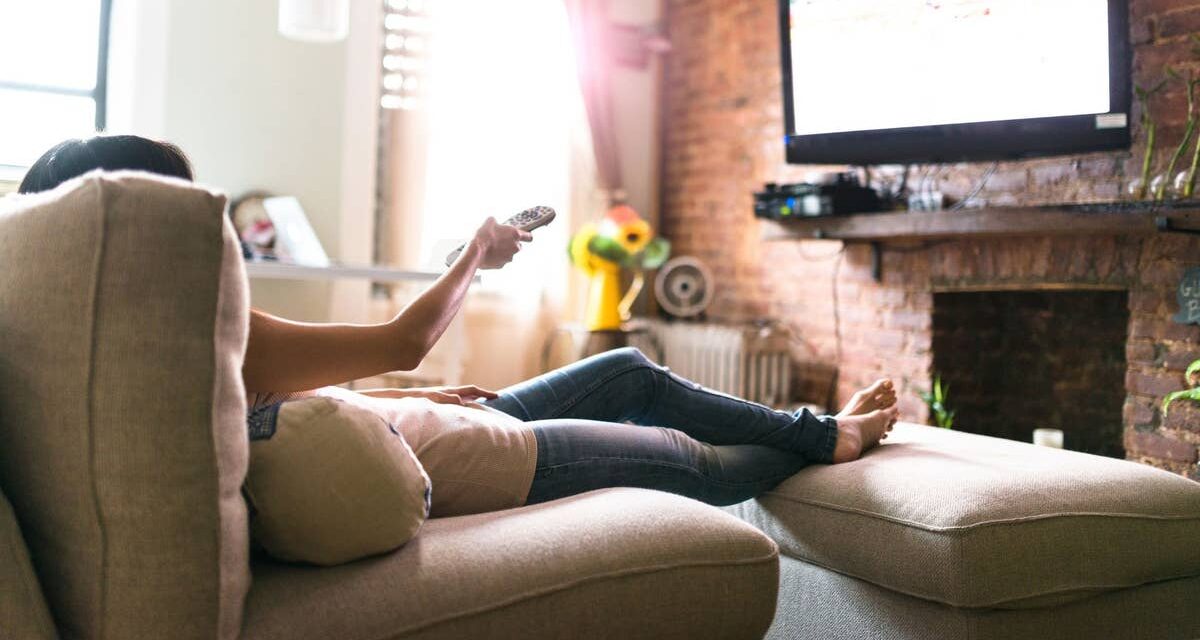 La psychologie dit que vous n&rsquo;êtes pas ennuyeux si vous regardez constamment les mêmes émissions de télévision : vous recherchez la sécurité