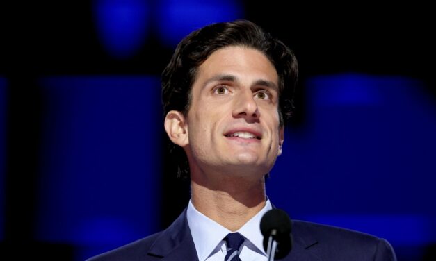 À l&rsquo;intérieur du fonds fiduciaire de Jack Schlossberg en pleine campagne politique