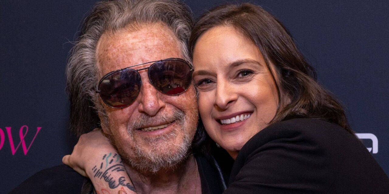 Les trois enfants adultes d&rsquo;Al Pacino volent la vedette sur des photos super rares aux côtés de leur célèbre père