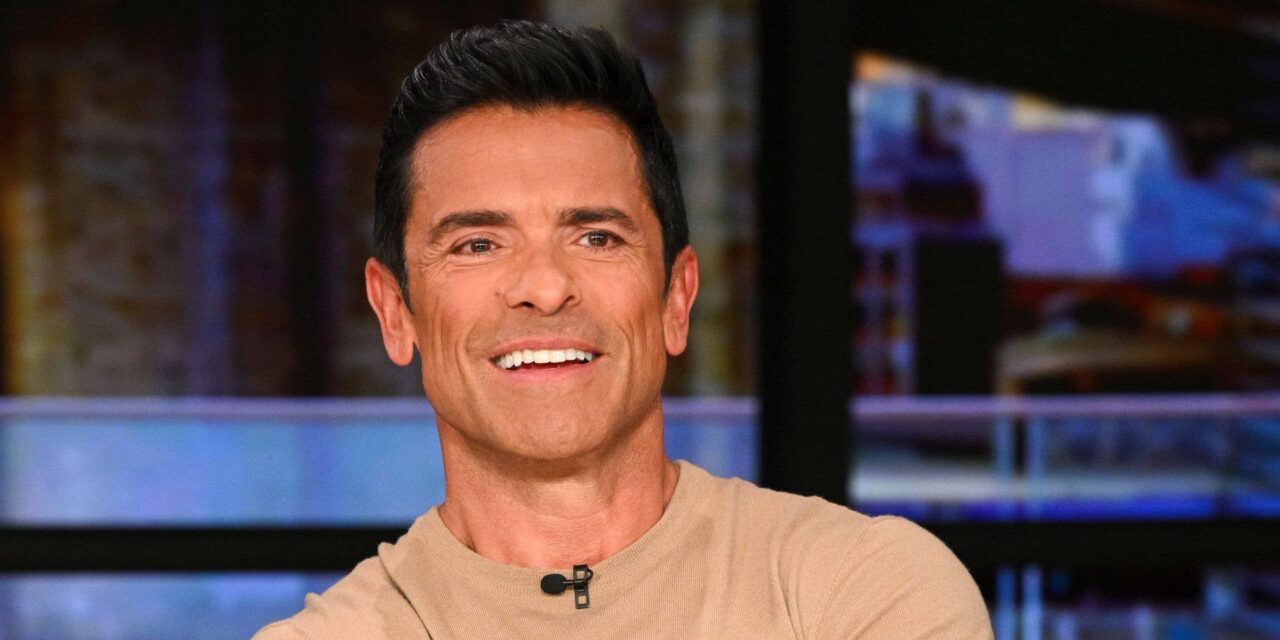 Mark Consuelos est le portrait craché de son fils Michael sur une photo saisissante et inédite