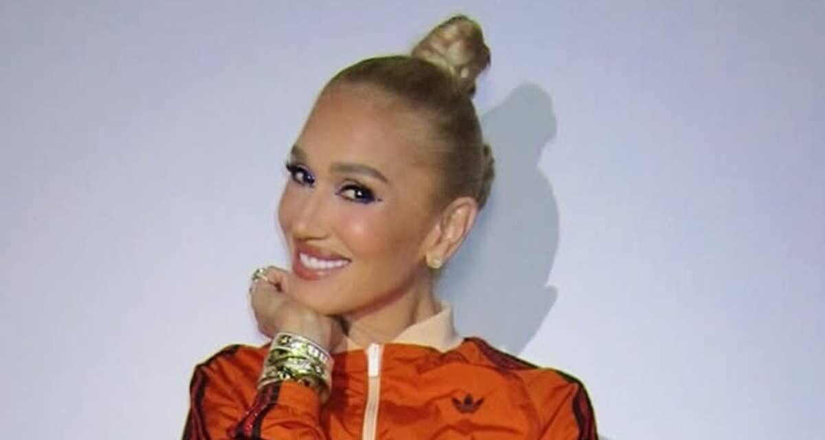 Les abdos toniques de Gwen Stefani sont la star du spectacle dans le « premier aperçu » de la transformation pour la résidence de réunion de No Doubt