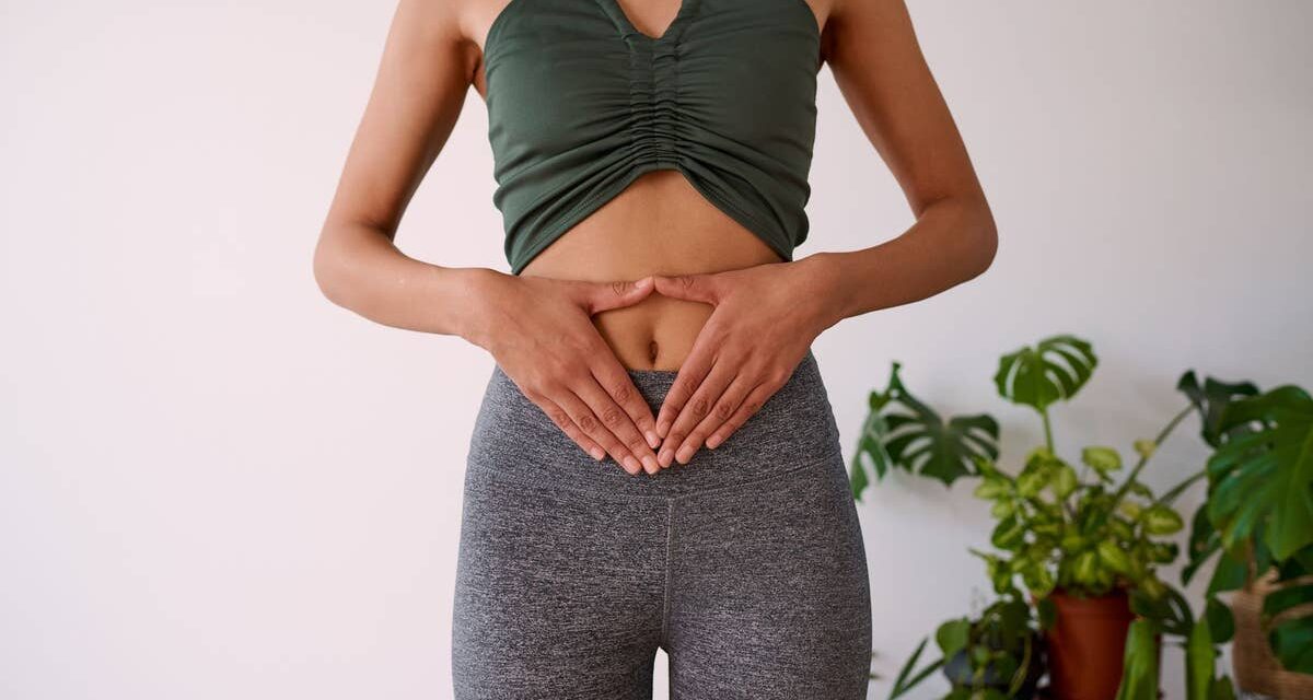 8 remèdes naturels qui fonctionnent réellement contre les ballonnements douloureux – selon un médecin