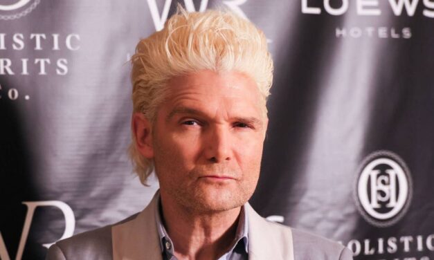 Corey Feldman brise son silence sur l&rsquo;hommage aux Oscars pour le regretté réalisateur Rob Reiner