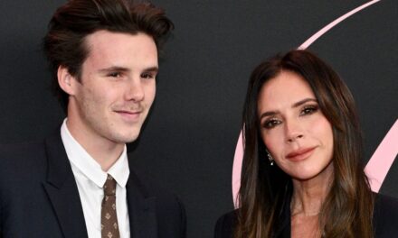 Le doux cadeau de Victoria Beckham de son fils Cruz au milieu d&rsquo;une rupture familiale avec Brooklyn Beckham