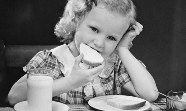 Aliments et boissons interdits par vos grands-parents – dont un 800 fois plus susceptible de provoquer une intoxication alimentaire