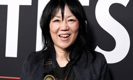Margaret Cho, 57 ans, a beaucoup à dire lors d&rsquo;un discours puissant lors d&rsquo;une rare remise de prix