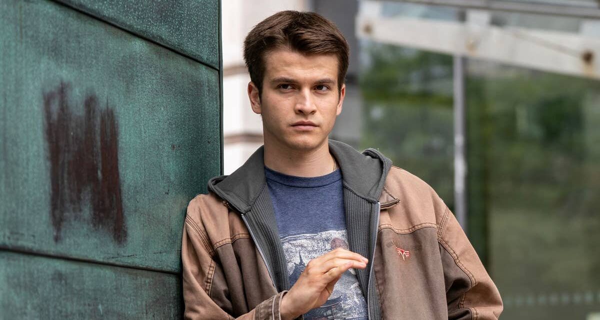 La star de Crookhaven taquine les « rebondissements à chaque tournant » dans le drame mystérieux en 8 parties de la BBC – exclusif