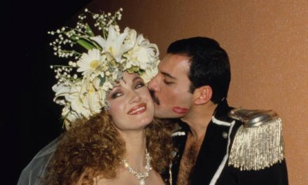 Jane Seymour se souvient de la fois où elle a « épousé » Freddie Mercury