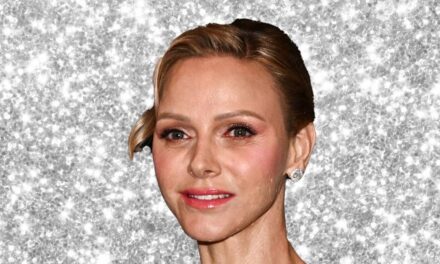 La princesse Charlene rend un « hommage » secret à sa belle-mère Grace Kelly avec la coiffure la plus longue