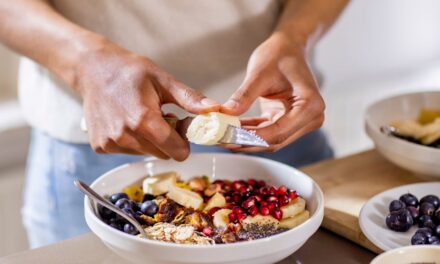 5 aliments « sains » pour le petit-déjeuner à éviter si vous avez des baisses d&rsquo;énergie quotidiennes en milieu de matinée