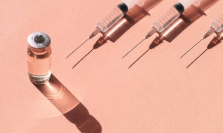 Les injections de peptides peuvent-elles vraiment aider à perdre du poids, à avoir une peau nette et à améliorer notre niveau d’énergie ?
