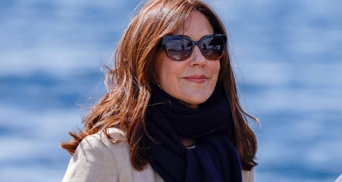 Le pantalon de parachute de la reine Mary prouve qu&rsquo;elle est l&rsquo;une des membres de la famille royale les plus « risquées » à 54 ans