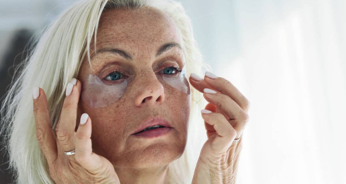 Oubliez le « Botox en bouteille » ! Un dermatologue révèle une routine coréenne exacte de soins de la peau pour paraître intemporelle à 40 ans