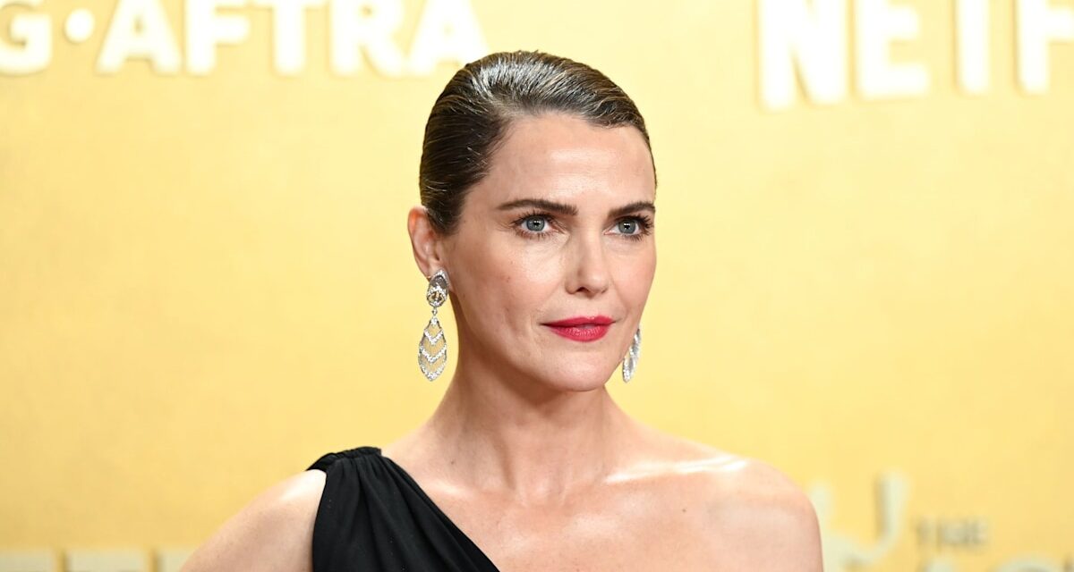 Keri Russell du Diplomat fait une rare apparition sur le tapis rouge aux SAG Actor Awards