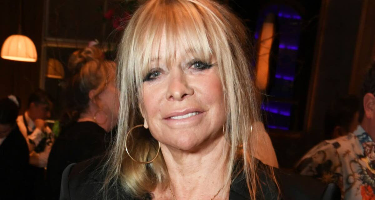 Jo Wood, 71 ans, révèle pourquoi elle saute ce repas au milieu de la bataille de Crohn qui dure depuis des décennies