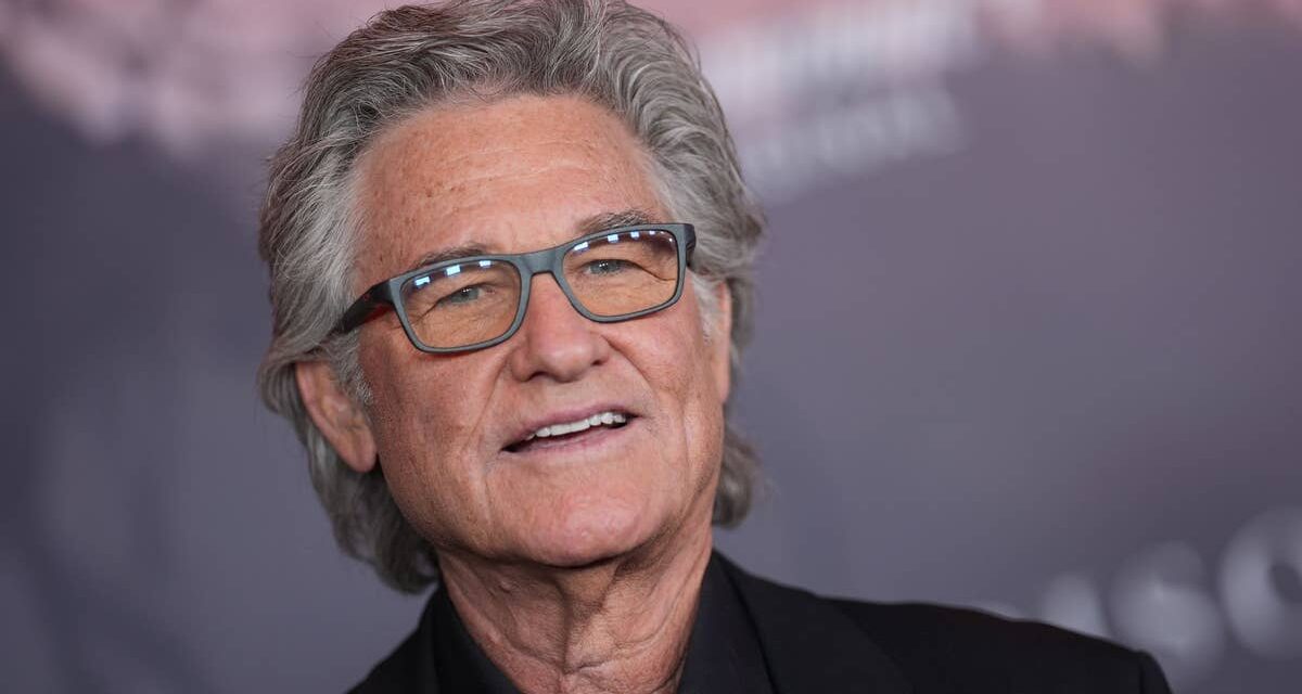 Rayonnant, Kurt Russell réunit sa famille sur une nouvelle photo joyeuse après quelques semaines mouvementées