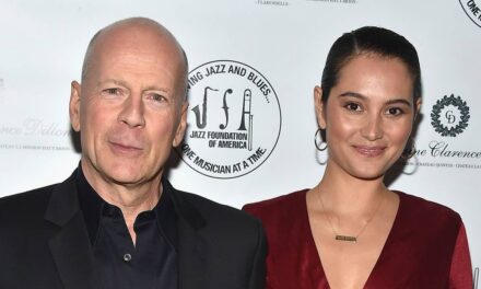 Emma Heming Willis détaille les « réalités » de la vie avec Bruce alors qu&rsquo;elle et Demi Moore commémorent son anniversaire