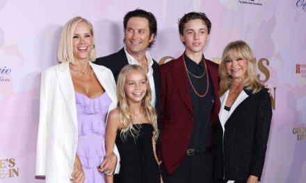 L&rsquo;apparition de la petite-fille danseuse de Goldie Hawn, Rio, dans une nouvelle vidéo familiale laisse les fans dire la même chose