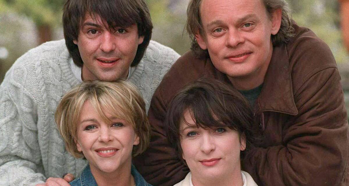 La star de Men Behaving Badly, Leslie Ash, a un mari incroyablement célèbre