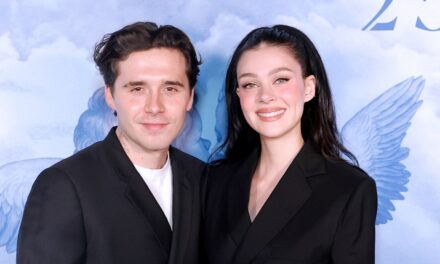 Brooklyn Beckham et Nicola Peltz snobent le défilé de Victoria Beckham à cause des branches d&rsquo;olivier