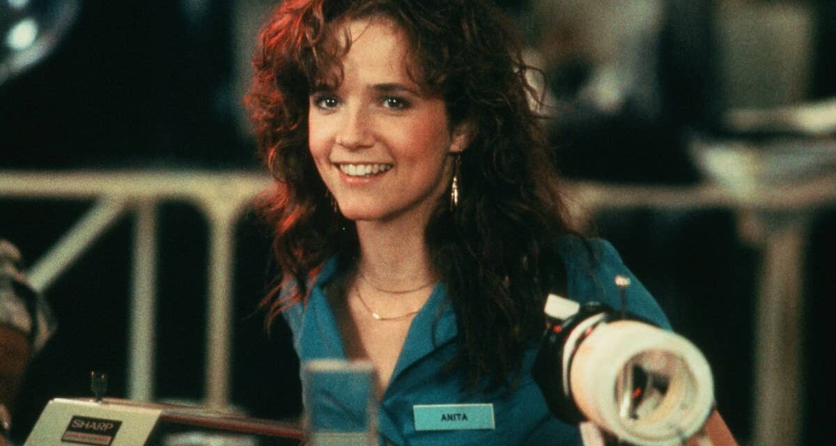 Rencontrez le mari de la star de Retour vers le futur Lea Thompson depuis 37 ans – et leurs deux enfants qui ont éclipsé leur célébrité hollywoodienne