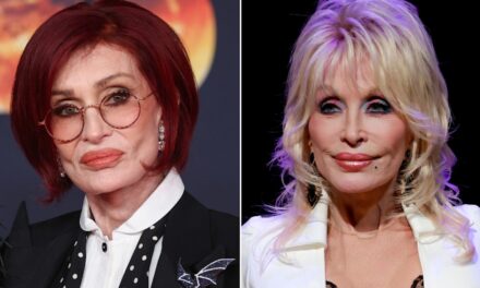 Apparition surprise de Dolly Parton aux BRITs avec un message touchant pour sa compatriote Sharon Osbourne