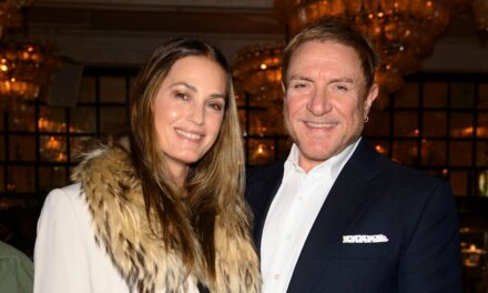 Exclusivité Yasmin Le Bon : « Simon me fait toujours plus rire que j&rsquo;ai envie de le tuer ! »