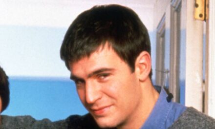 Rencontrez la célèbre famille de la star de This Life Jack Davenport – y compris sa femme bien connue Michelle Gomez